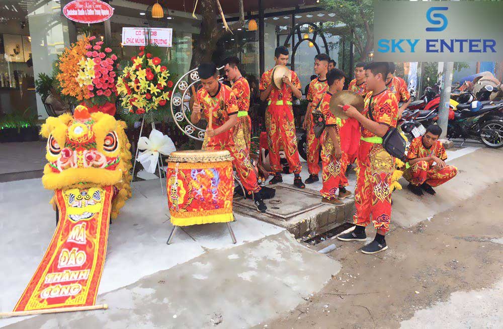 cung-cap-doan-lan-su-rong-khai-truong